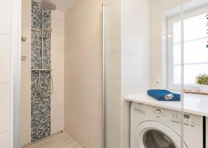 An Den Zwillingsmuehlen Greetsiel